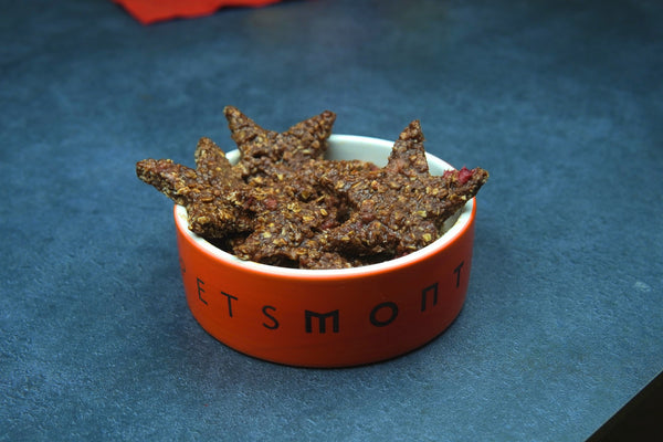 DIY No-Bake Strawberry Treats for Dogs Recipe