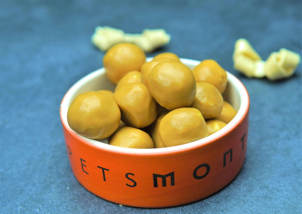 DIY Peanut Butter Balls for Dogs Recipe
